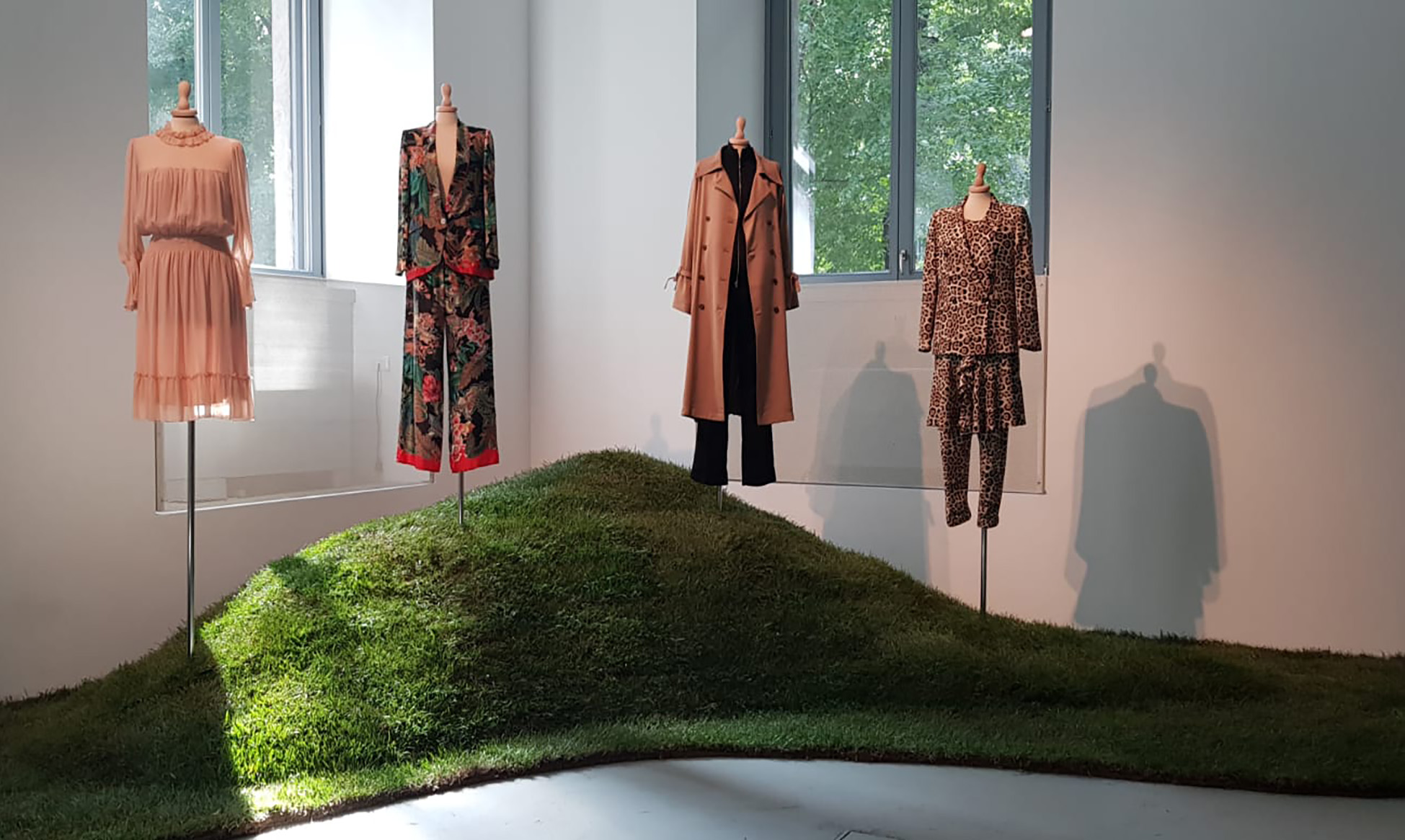 fashion presentation seventy